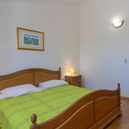 Vila Lavanda With Private Pool, Beach 3km Mednjan