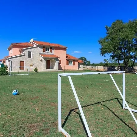 Vila Lavanda With Private Pool, Beach 3km