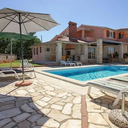 Vila Lavanda With Private Pool, Beach 3km Mednjan